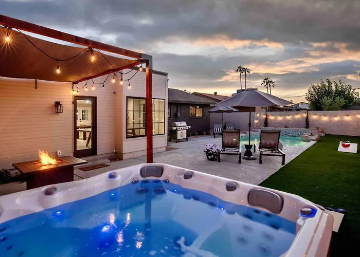 Holiday home Pure Elegance In Old Town - Pool, Hot Tub, Fire Pit & Ping-pong *